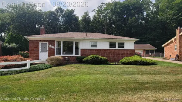 35655 Minton Street, Livonia, MI 48150