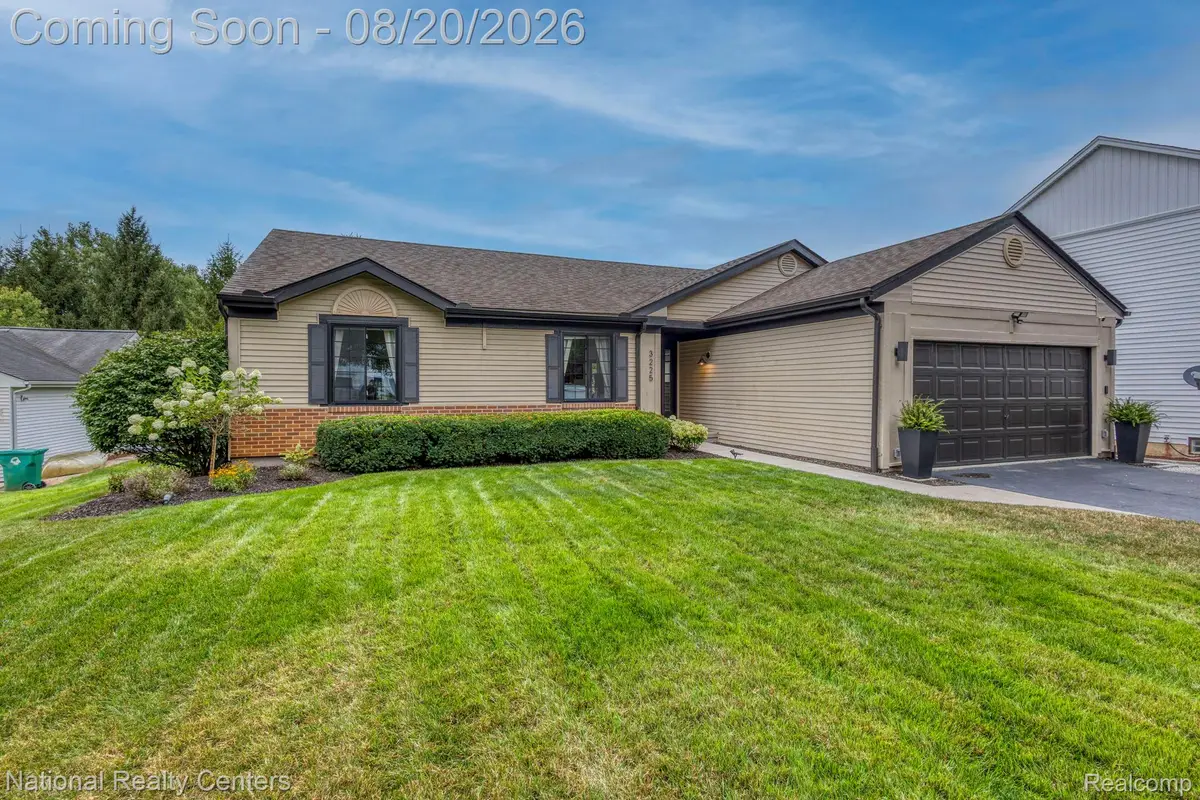 3225 Silver Court, Wixom, MI 48393 - #1