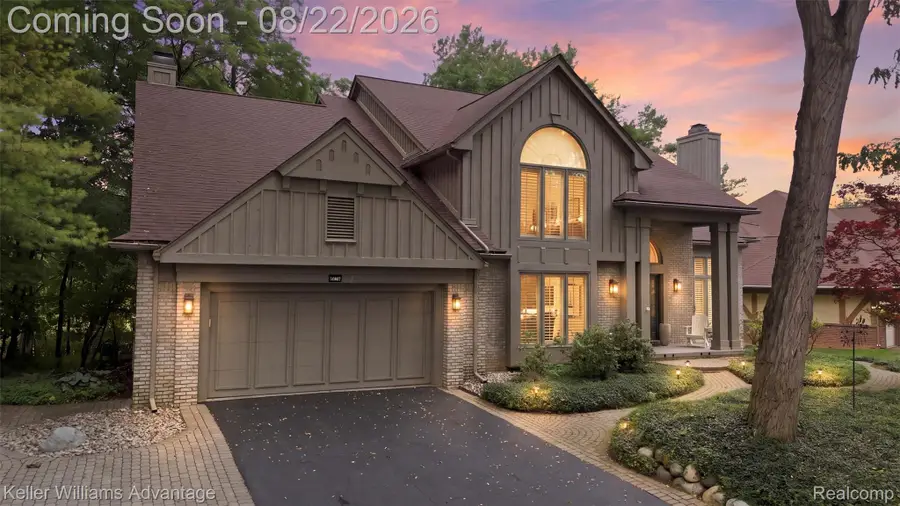 4979 Oak Hollow, West Bloomfield, MI 48323 - #3