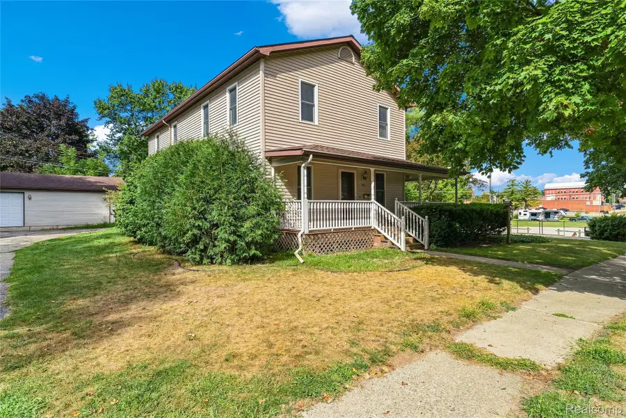 155 Pine Street, Lapeer, MI 48446 - #2