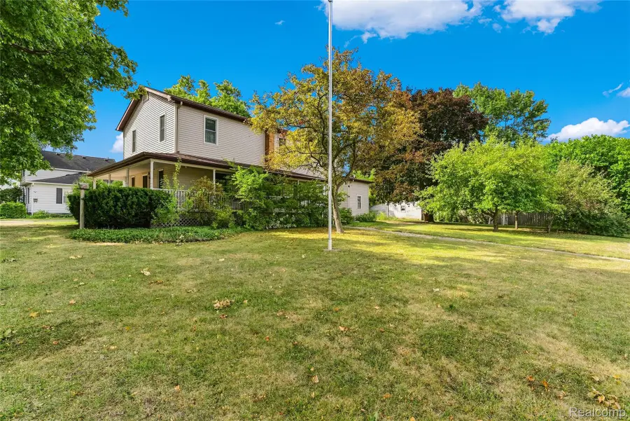 155 Pine Street, Lapeer, MI 48446 - #3