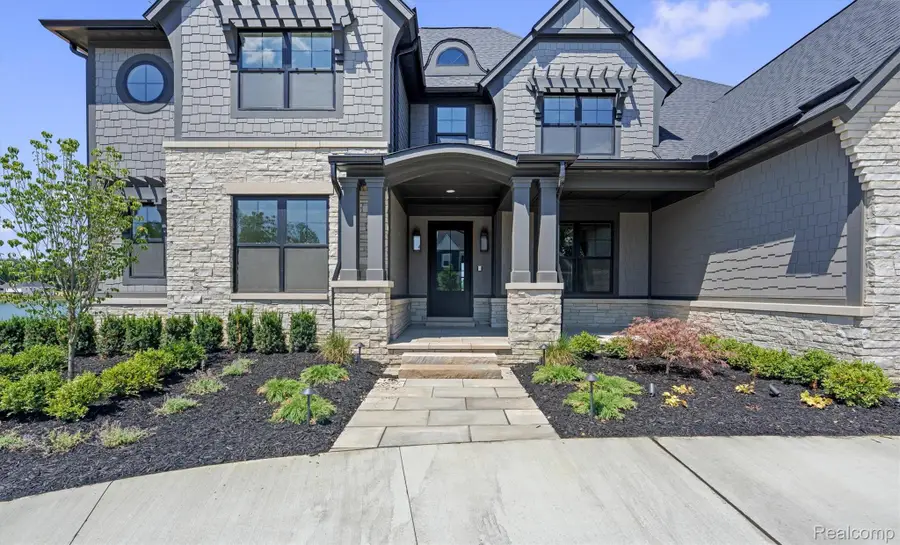 2519 Crystal Lake Drive, Commerce Township, MI 48382 - #3