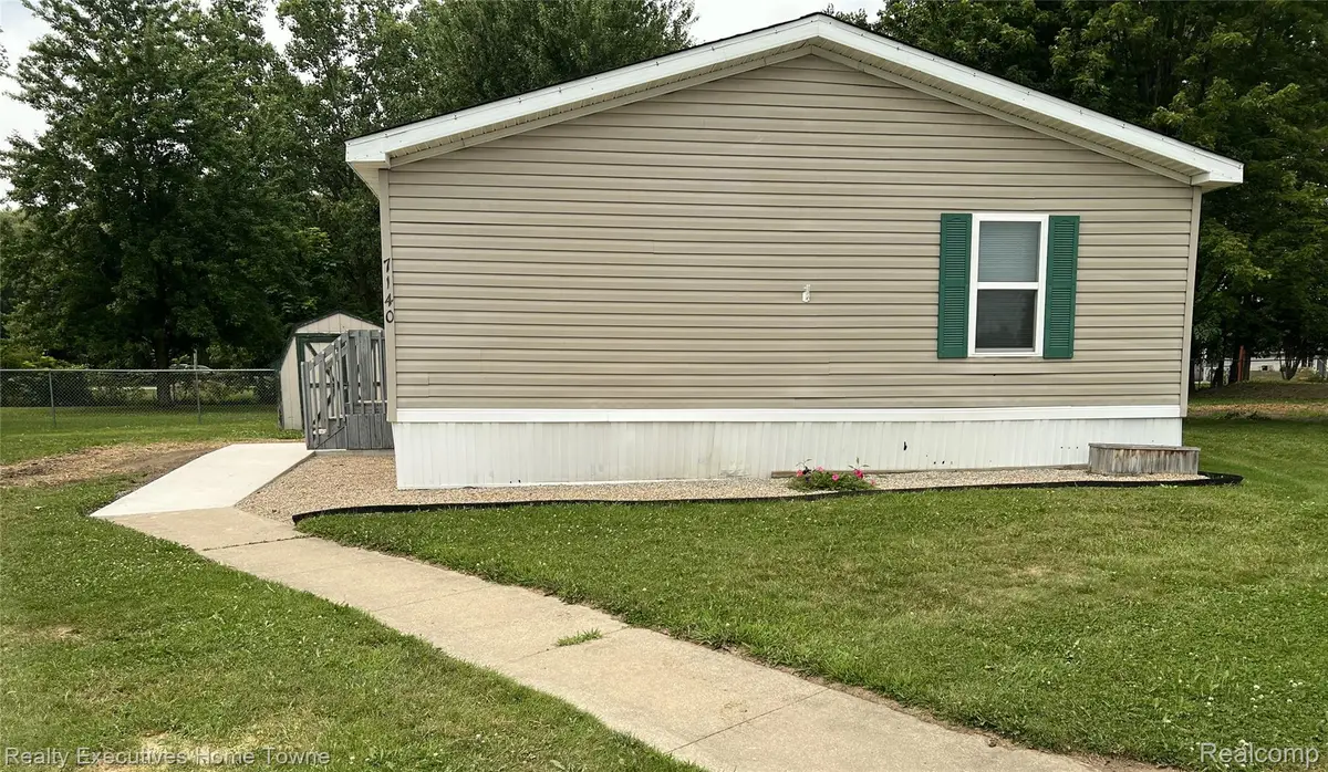 7140. Mapleview Circle W #64, Brown City, MI 48416 - #1