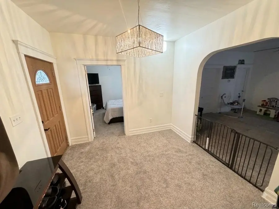 2339 Faber Street, Hamtramck, MI 48212 - #3