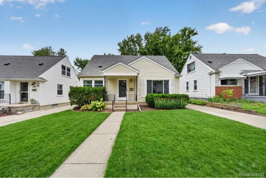 326 Walnut Avenue, Royal Oak, MI 48073 - #3