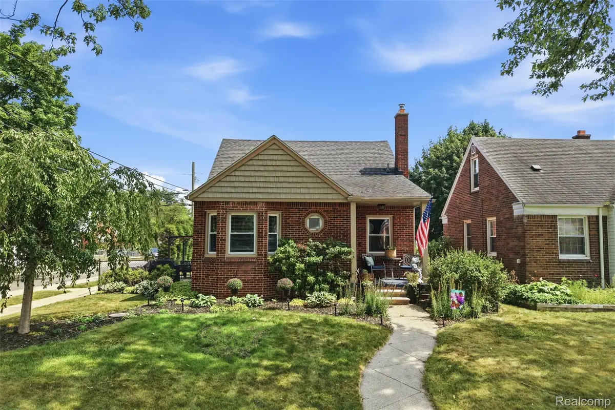 3301 Mckinley Street, Dearborn, MI 48124 - #1