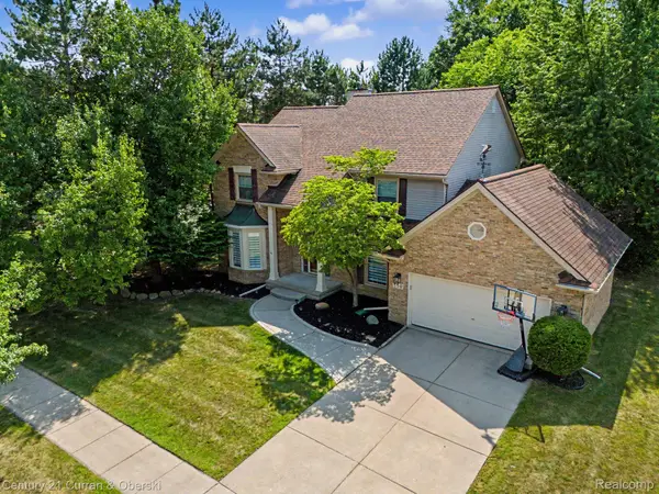 550 Fairfield Court, Canton, MI 48188
