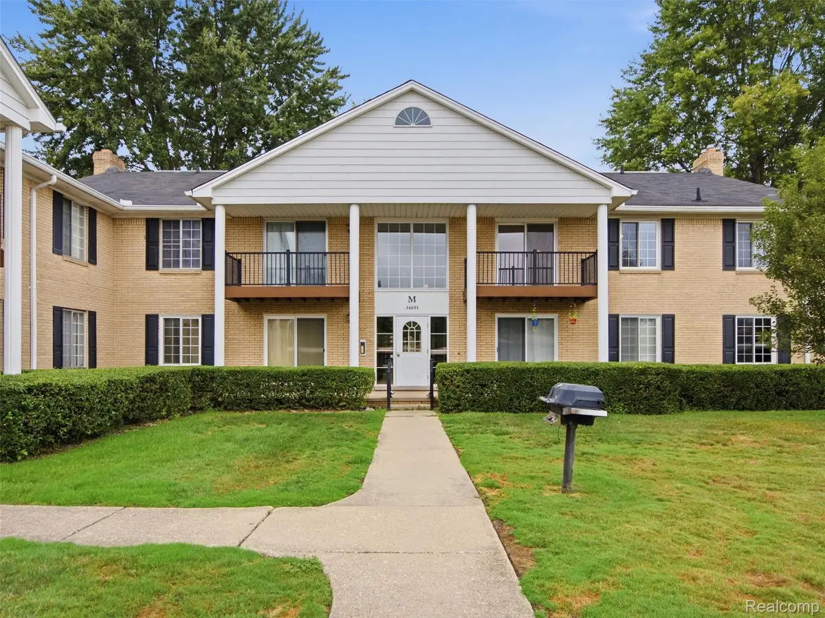 34691 Kimberly Drive #51, Sterling Heights, MI 48312 - #1