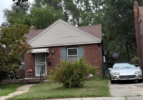 19786 Pennington Drive, Detroit, MI 48221