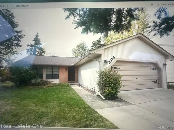 3373 Auburn Drive, Troy, MI 48083