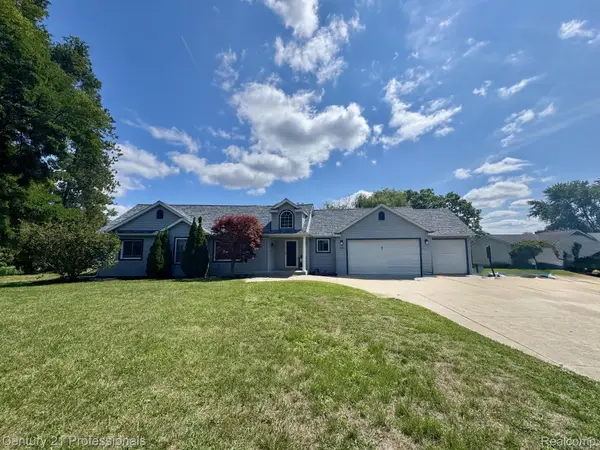 3251 Mann Road, Clarkston, MI 48346