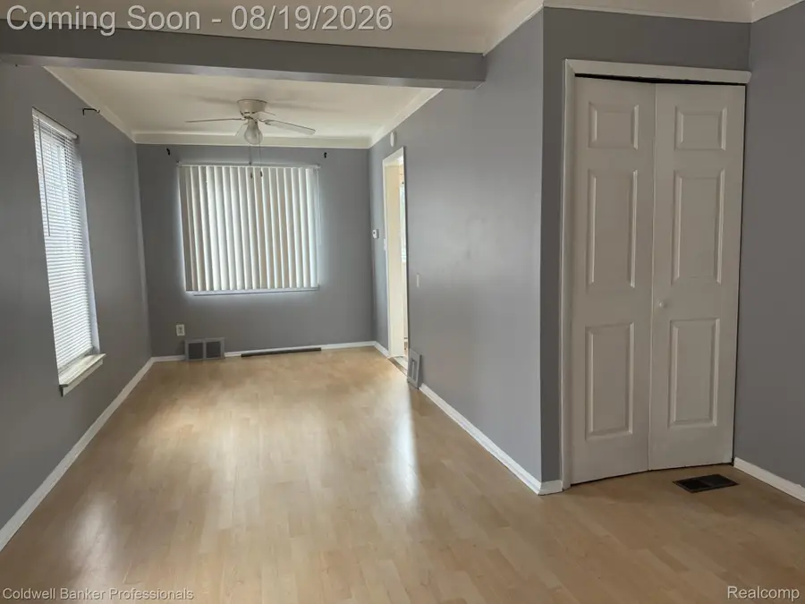 22910 Marter Road, Saint Clair Shores, MI 48080 - #3