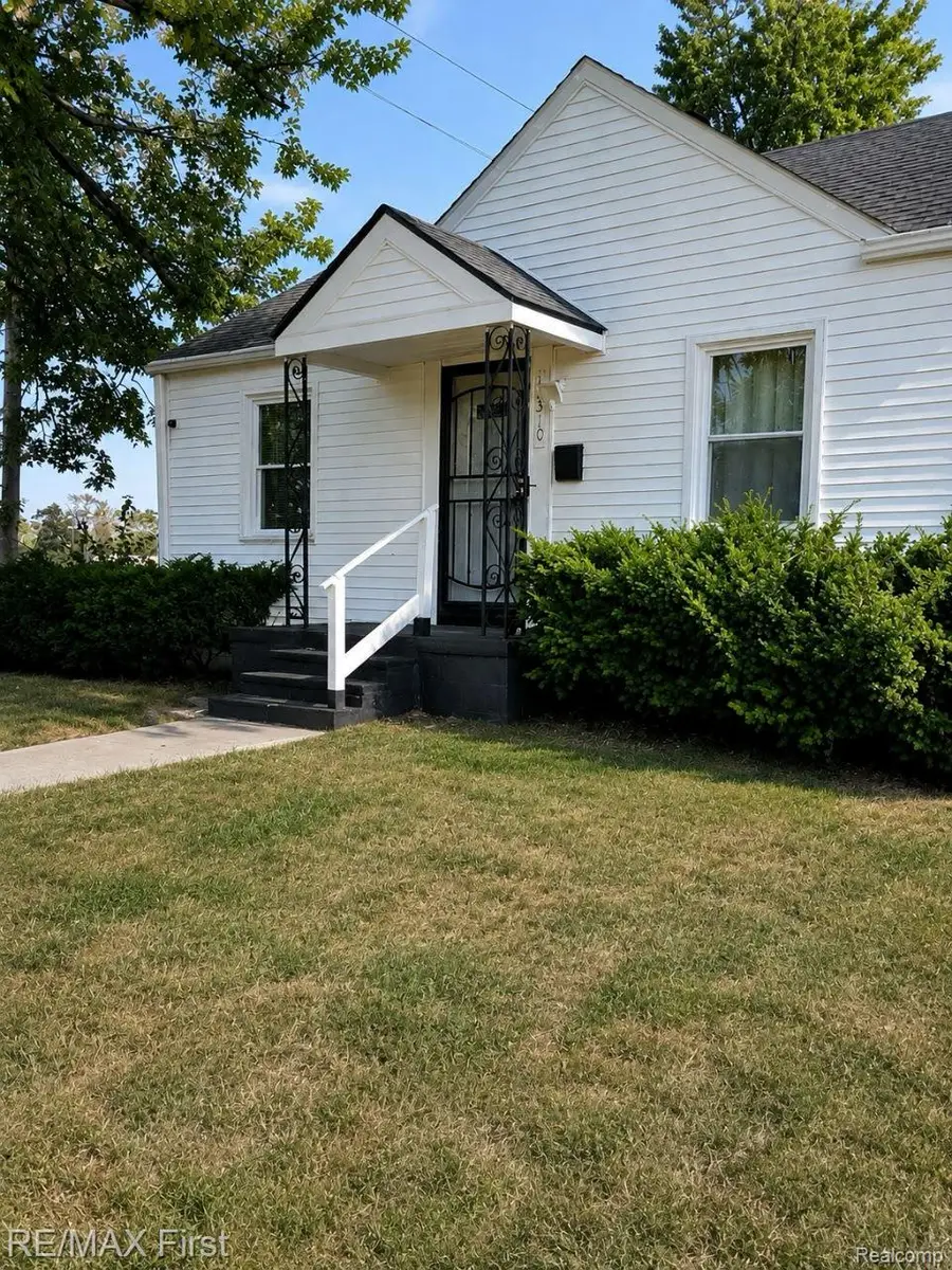 15310 Novara Street, Detroit, MI 48205 - #2