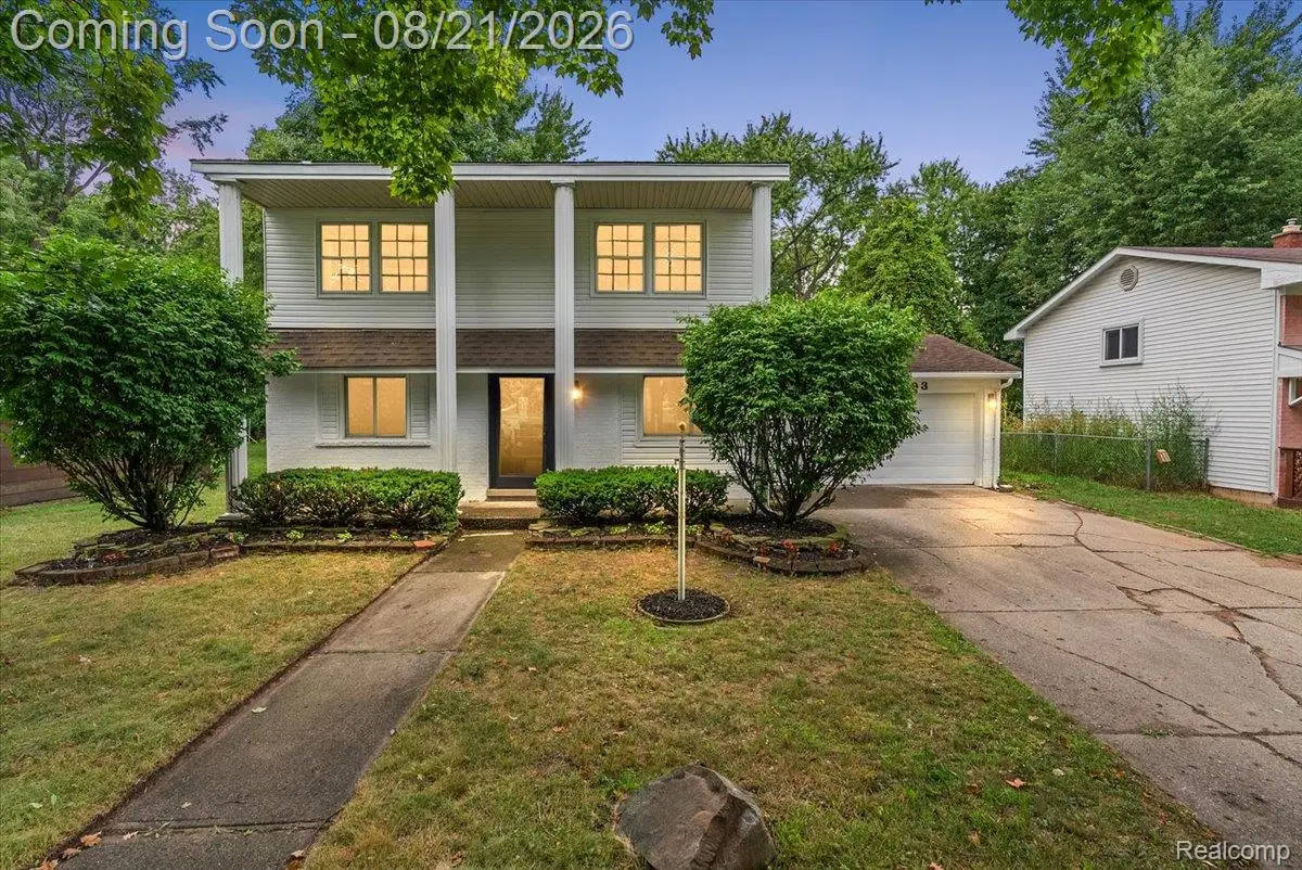 18993 Brentwood Street, Livonia, MI 48152 - #1