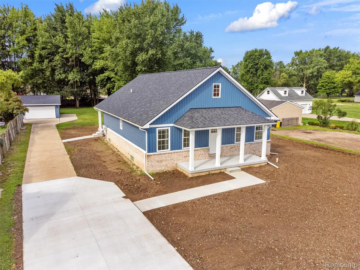 51707 Washington Street, New Baltimore, MI 48047 - #1