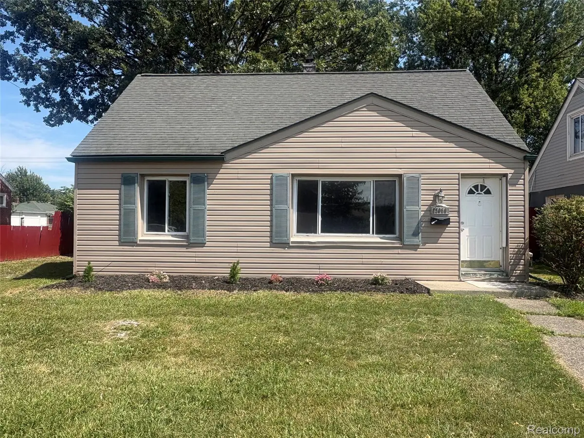 23080 Almond Avenue, Eastpointe, MI 48021 - #1