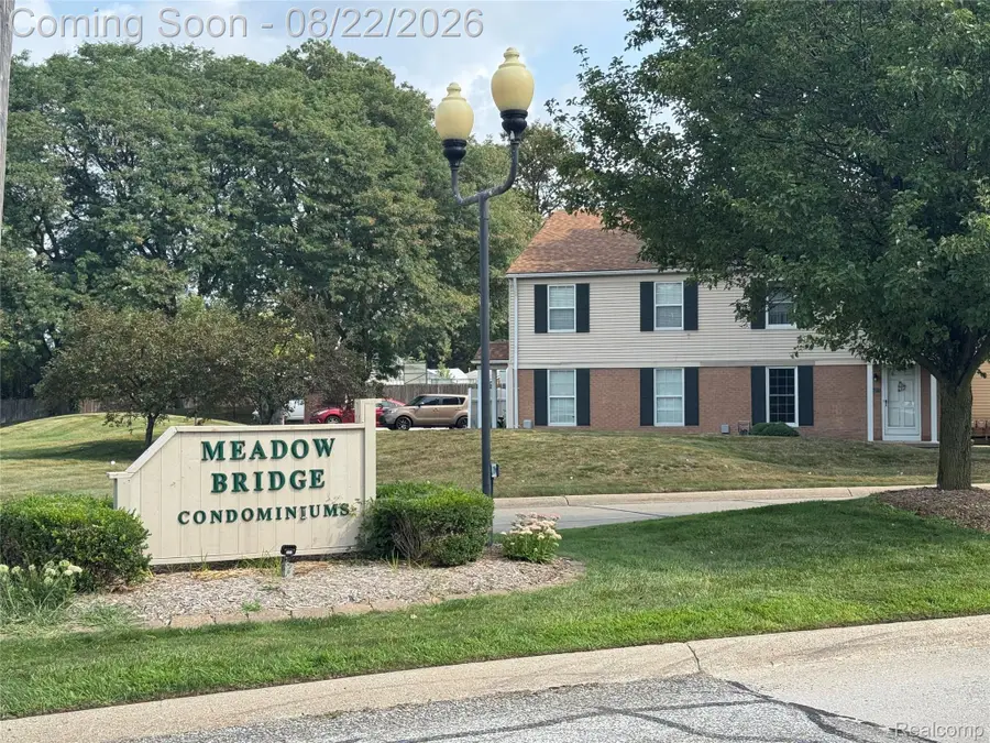 24404 Meadowbridge Drive, Clinton Township, MI 48035 - #3