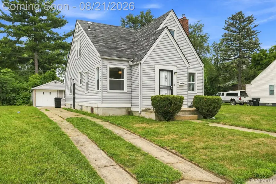 18909 Huntington Road, Detroit, MI 48219 - #2