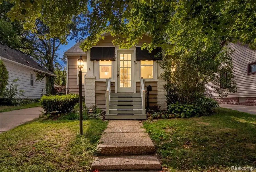1306 Owana Avenue, Royal Oak, MI 48067 - #2