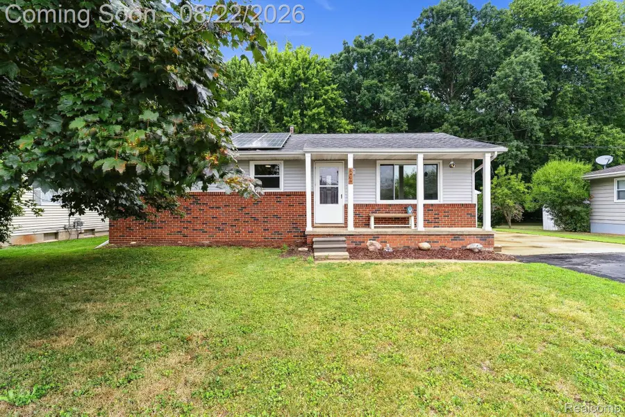 5409 Hopkins Road, Flint, MI 48506 - #3