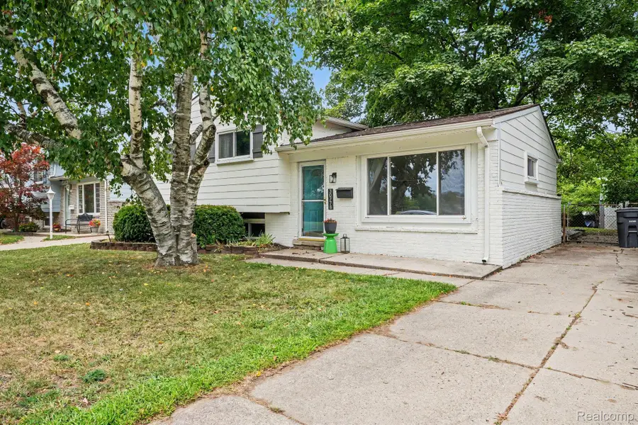 30778 Burlington Street, Westland, MI 48186 - #2