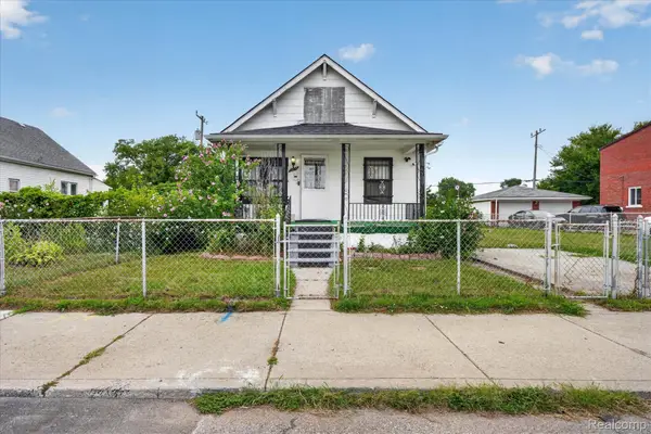 13228 Mitchell Street, Detroit, MI 48212