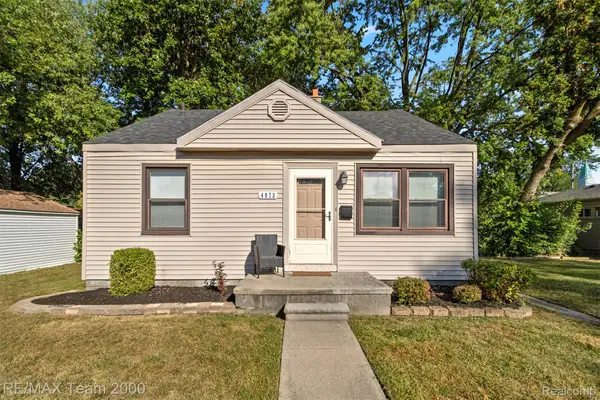 4973 Ziegler Street, DearbornHeights, MI 48125