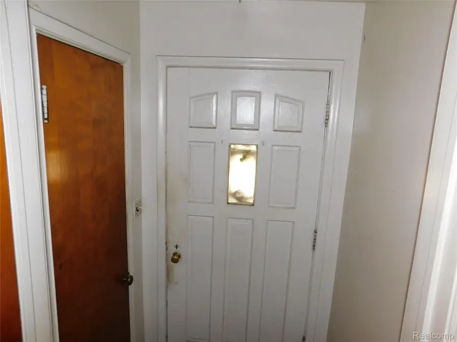 18486 Griggs Street, Detroit, MI 48221 - #3