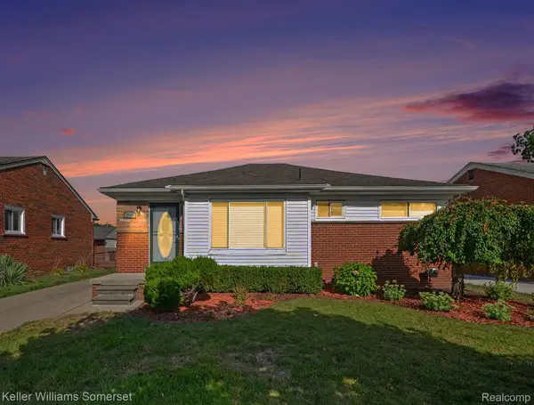 29100 Rosemont Street, Roseville, MI 48066