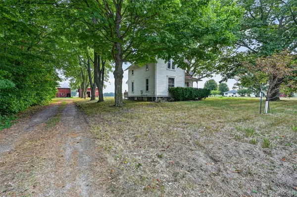 1450 Peet Road W, NewLothrop, MI 48460