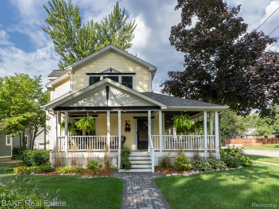 499 N Evergreen Street, Plymouth, MI 48170 - #2