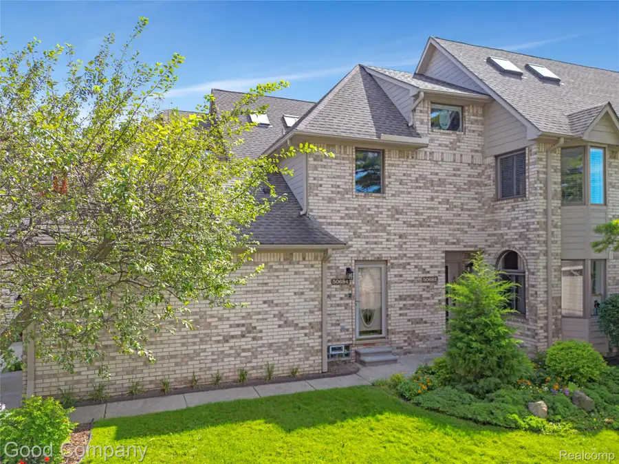 50684 Harbour View Drive N, New Baltimore, MI 48047 - #3