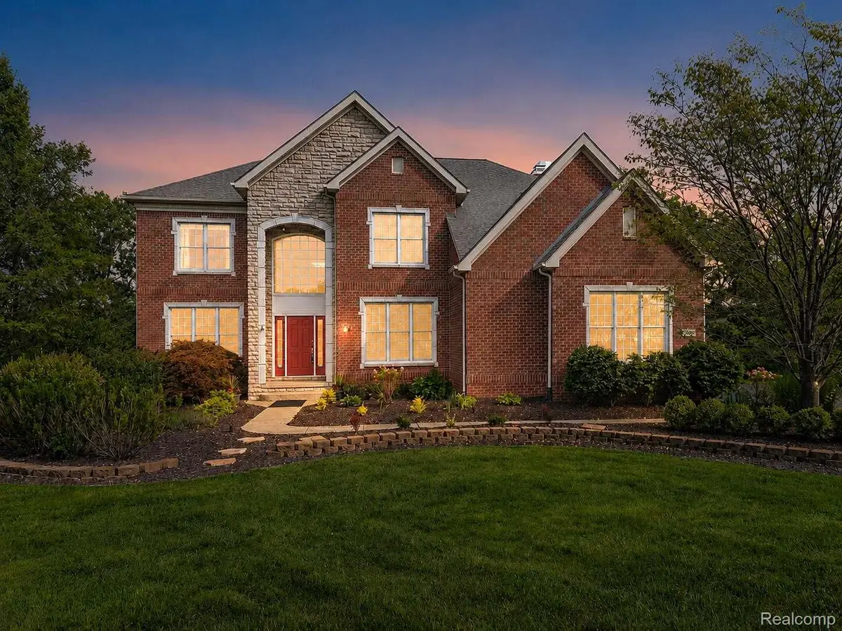 1968 Scenic Drive, Milford, MI 48380 - #1
