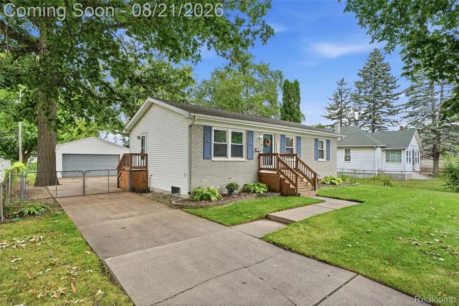 26191 Wolverine Street, Madison Heights, MI 48071 - #3