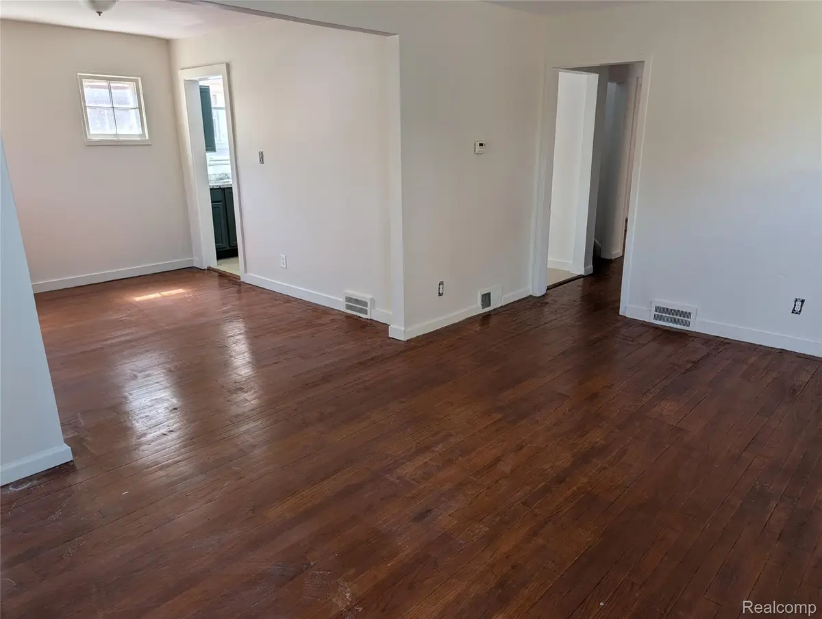 5575 Buckingham Avenue, Detroit, MI 48224 - #1