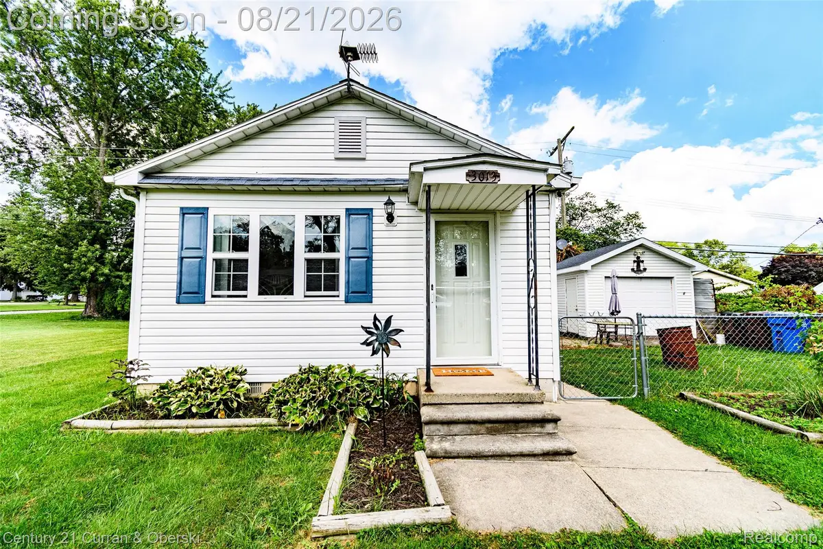 3013 Lakeview Street, Monroe, MI 48162 - #1