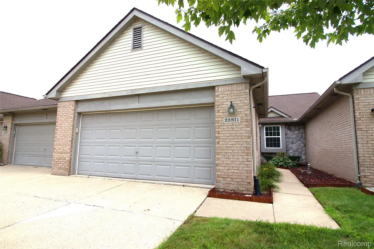 22811 Woodcreek Drive, Taylor, MI 48180 - #1