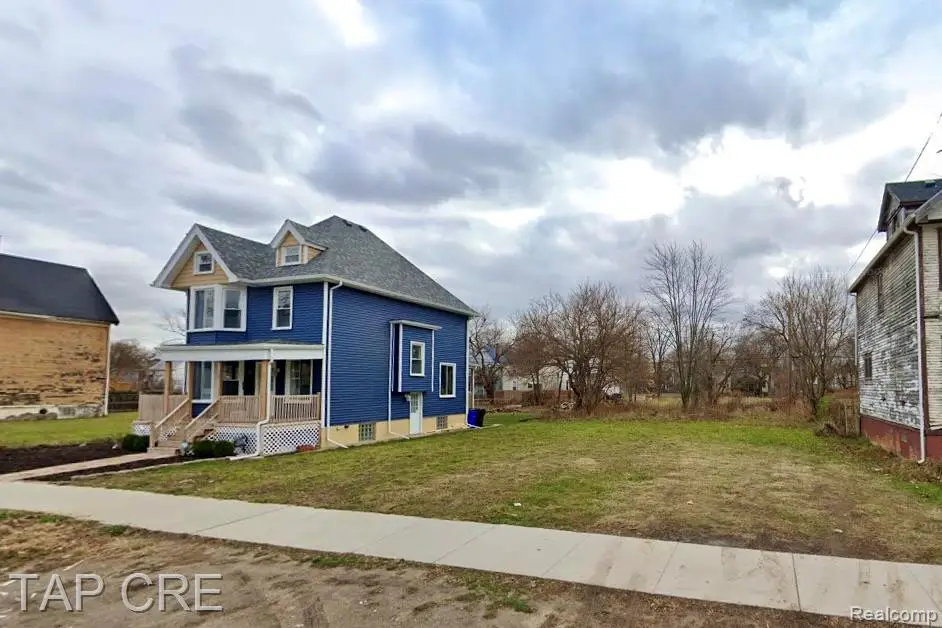 562 E Euclid Street, Detroit, MI 48202 - #1