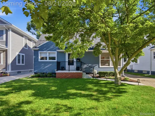 416 Walnut Avenue, RoyalOak, MI 48073