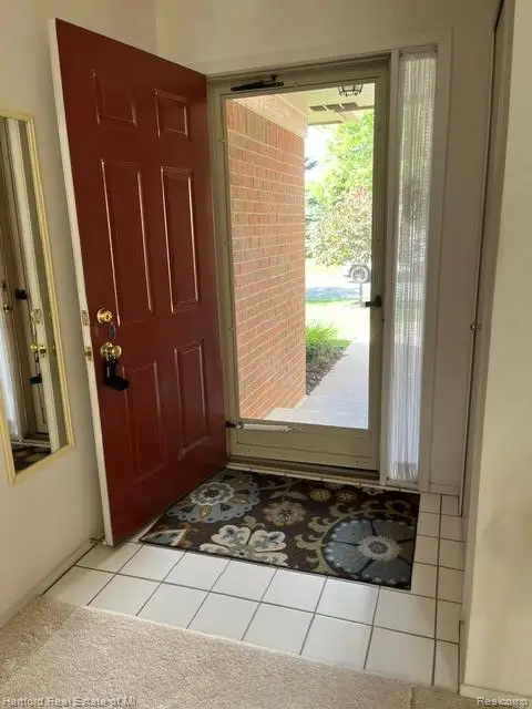2176 Maplehurst Drive, Commerce, MI 48390 - #2