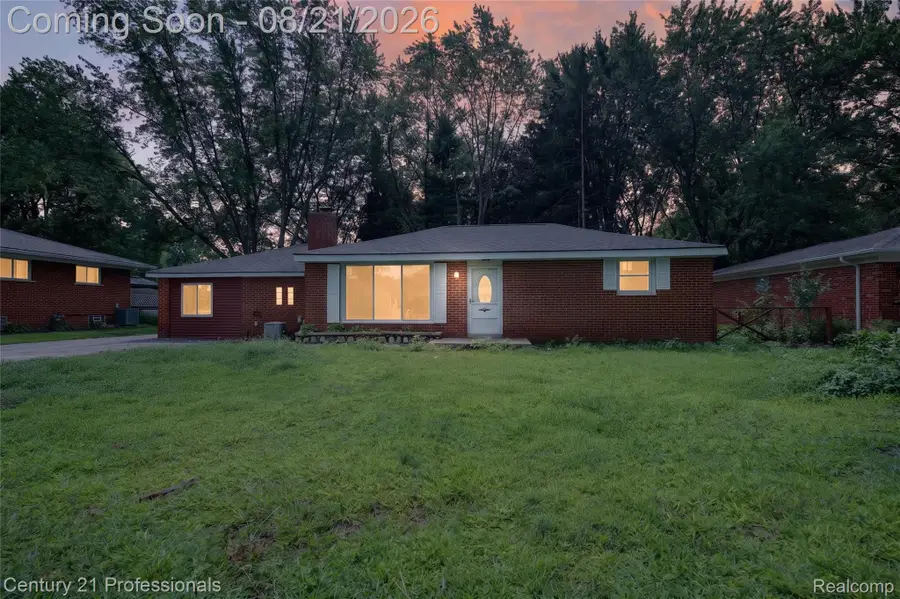 5000 Robert Street, Shelby, MI 48316 - #3