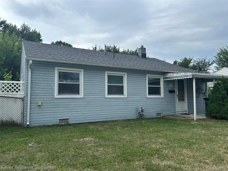 33809 Calumet Court, Westland, MI 48186 - #2