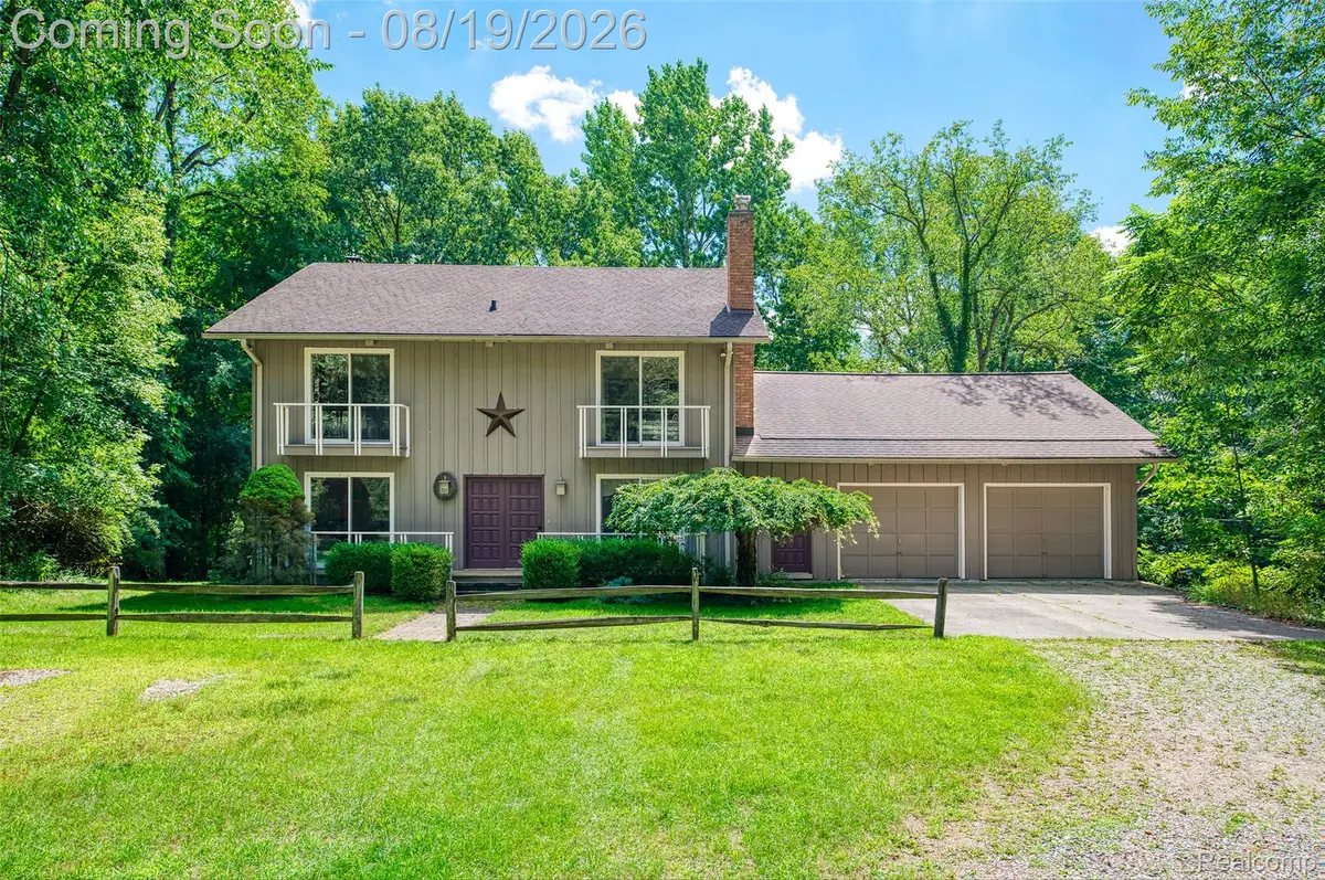 1761 Waw Lake Road, Brighton, MI 48114 - #1