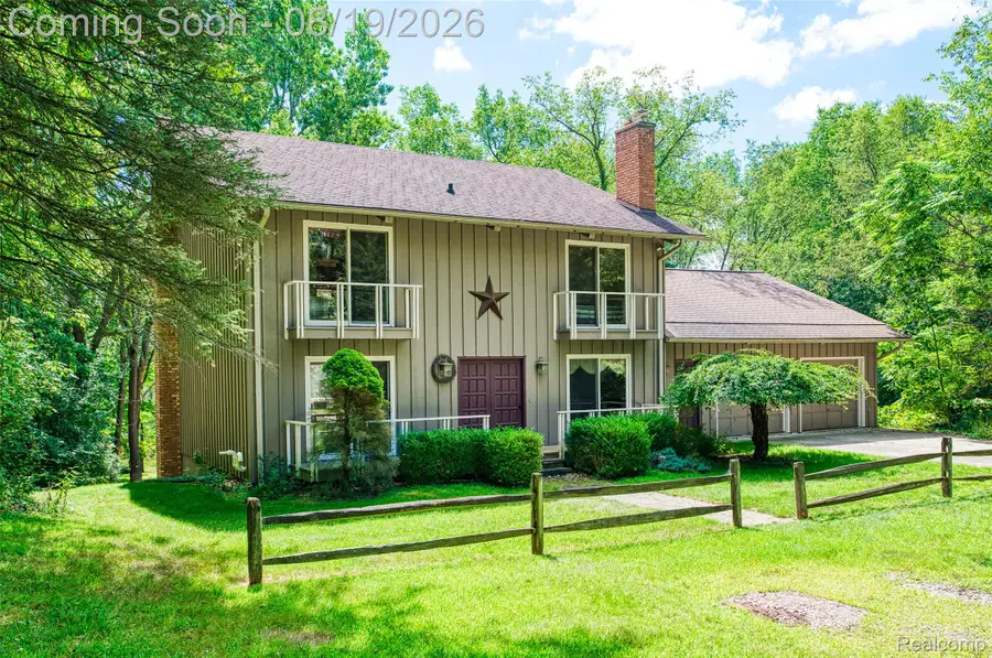 1761 Waw Lake Road, Brighton, MI 48114 - #2