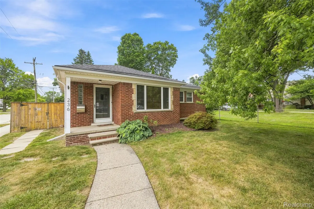 236 Englewood Avenue, Royal Oak, MI 48073 - #1