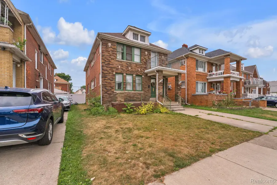 7313 Emanon Street, Dearborn, MI 48126 - #3