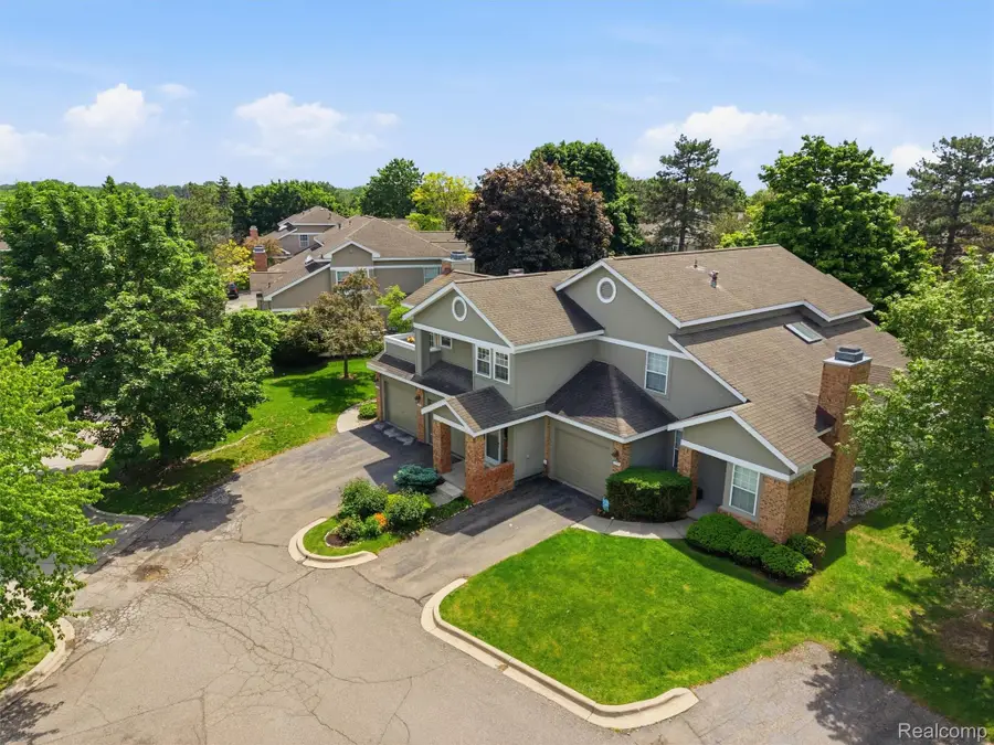 6605 Firestone Court, West Bloomfield, MI 48322 - #2