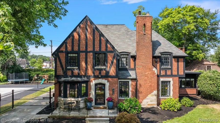 19735 Warrington Drive, Detroit, MI 48221 - #3