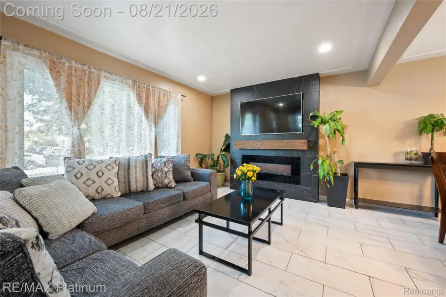 2406 Tuscola Street, Flint, MI 48503 - #2