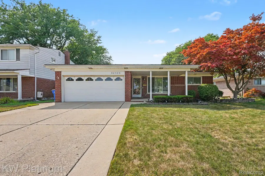 30323 Marrocco Drive, Warren, MI 48088 - #3